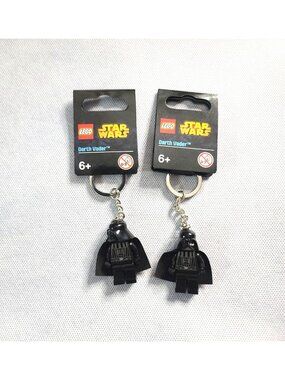 Lot of  2 LEGO Star Wars Classic Darth Minifigure Keychain Black 850996 NEW